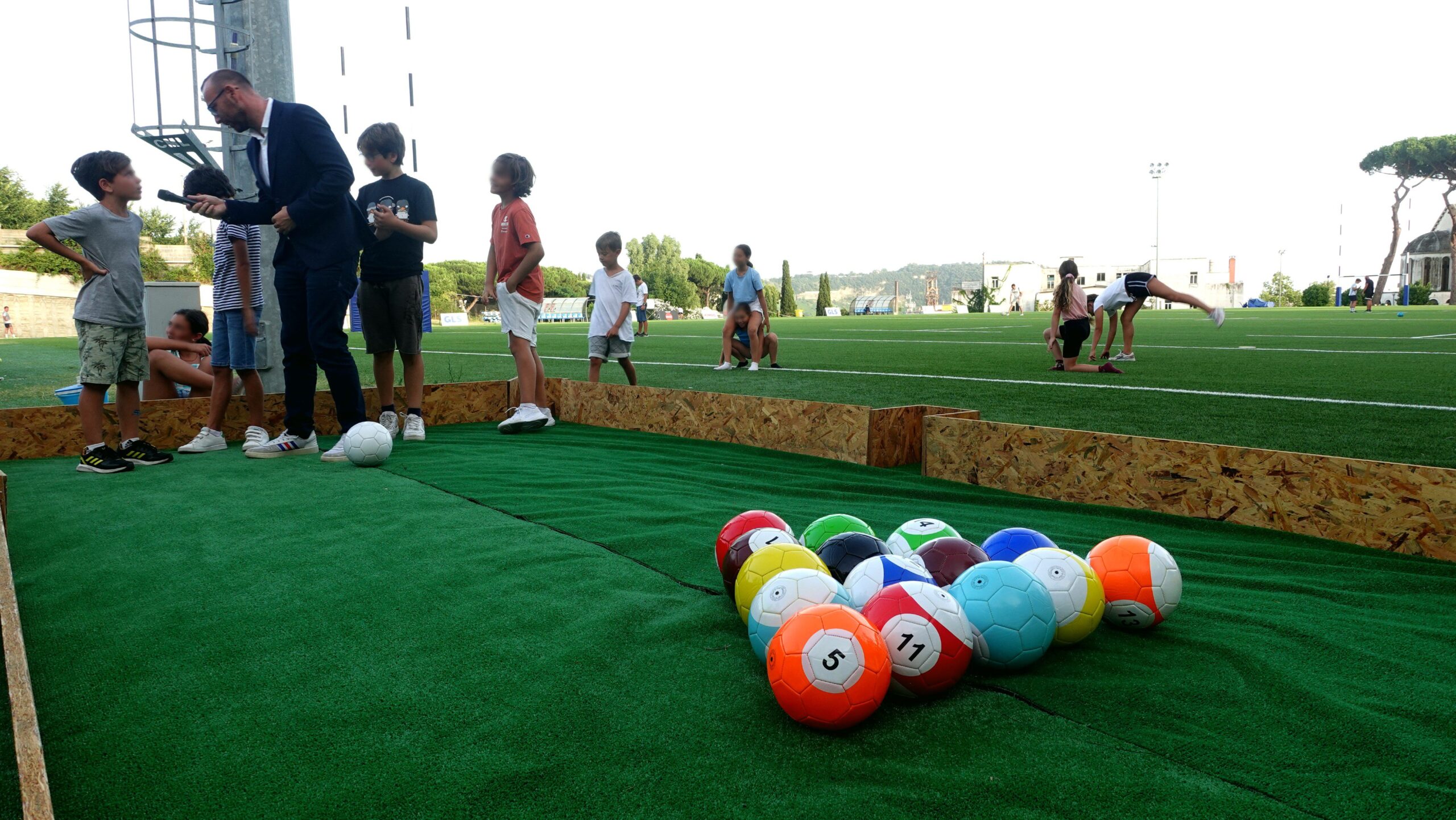 Snookball | Socialstation.it  unisce due generazioni