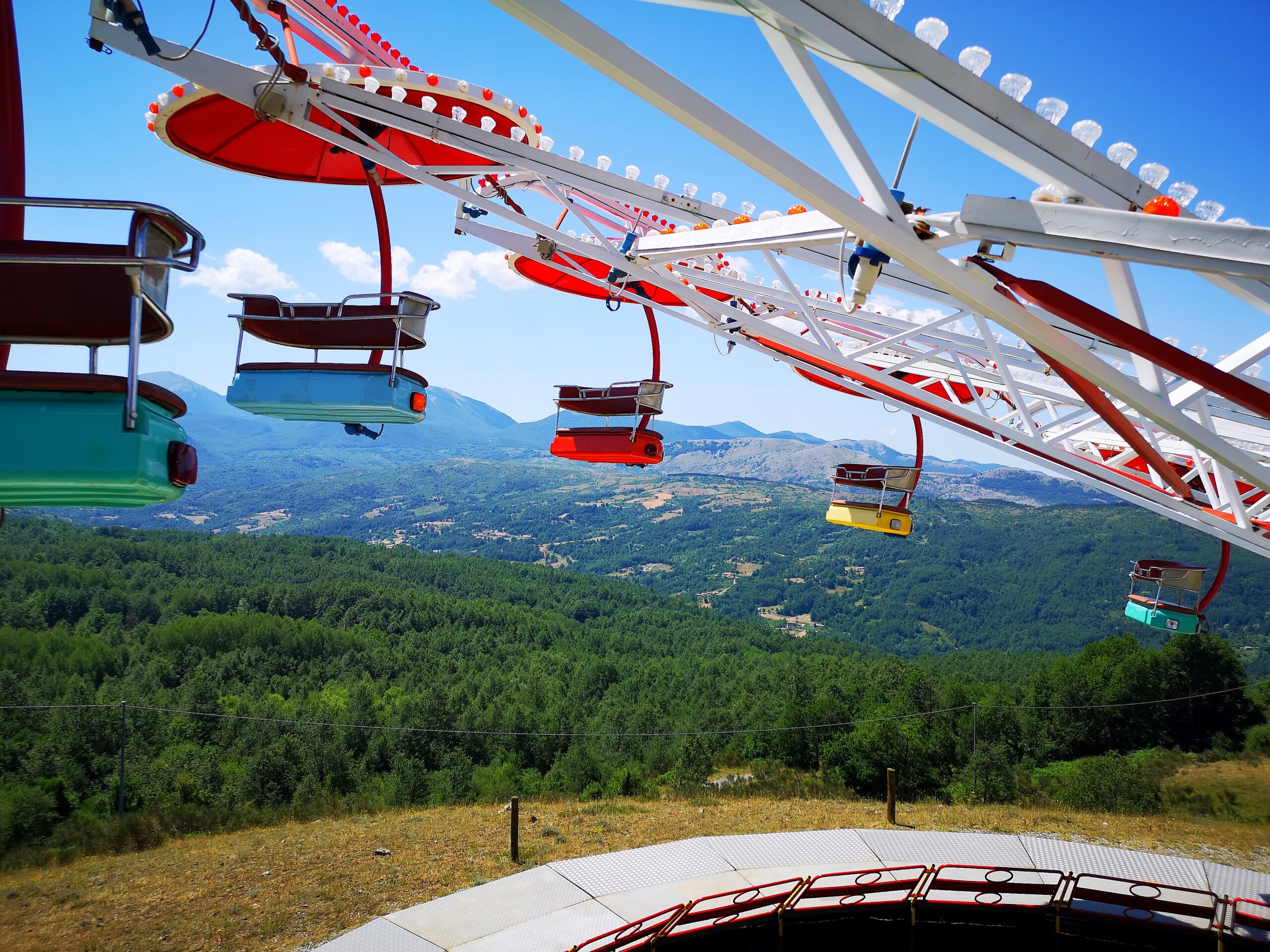 La giostra più lenta del mondo ci fa sognare