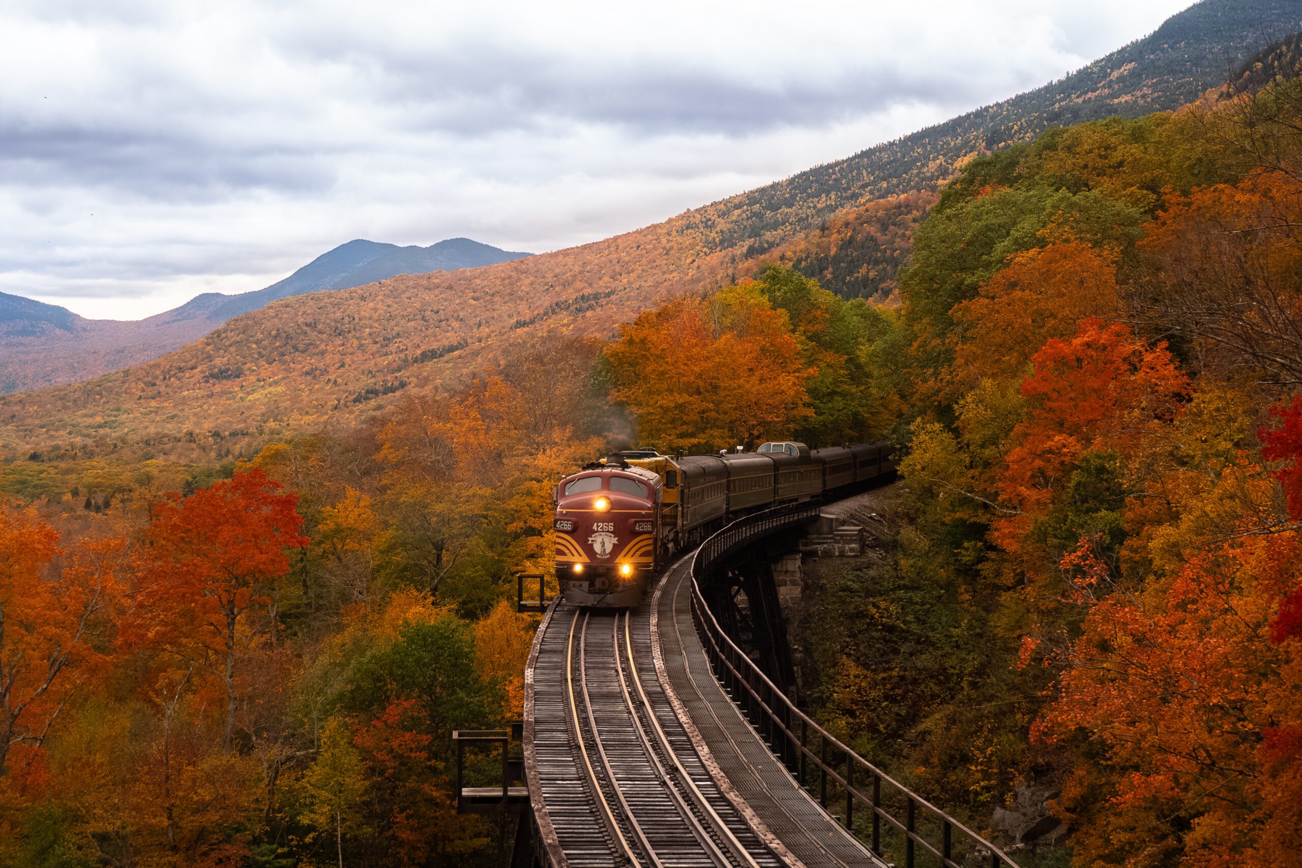 Il treno del foliage – Un viaggio indimenticabile